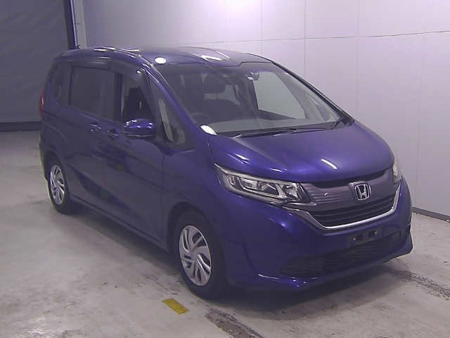 HONDA FREED — фото