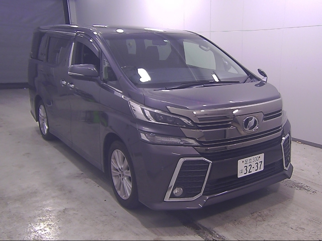 TOYOTA VELLFIRE — фото