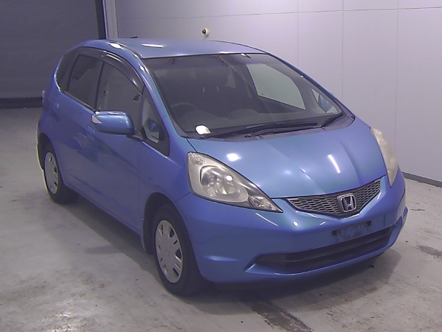 HONDA FIT — фото