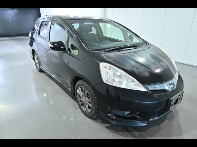 HONDA FIT — фото