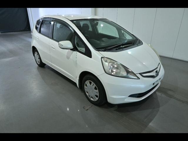 HONDA FIT — фото
