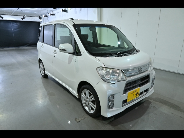 DAIHATSU TANTO — фото