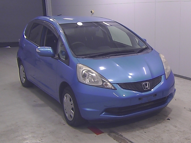 HONDA FIT — фото