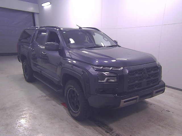 MITSUBISHI TRITON