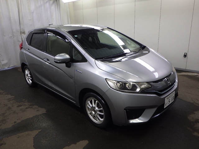 HONDA FIT — фото