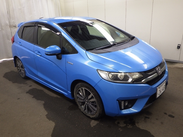 HONDA FIT — фото