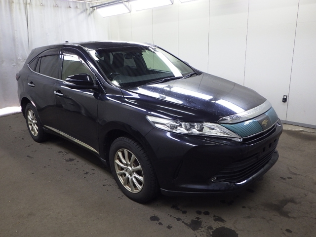TOYOTA HARRIER — фото