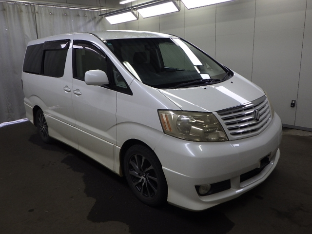 TOYOTA ALPHARD — фото