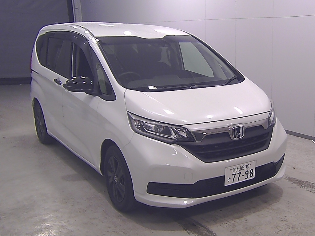 HONDA FREED — фото