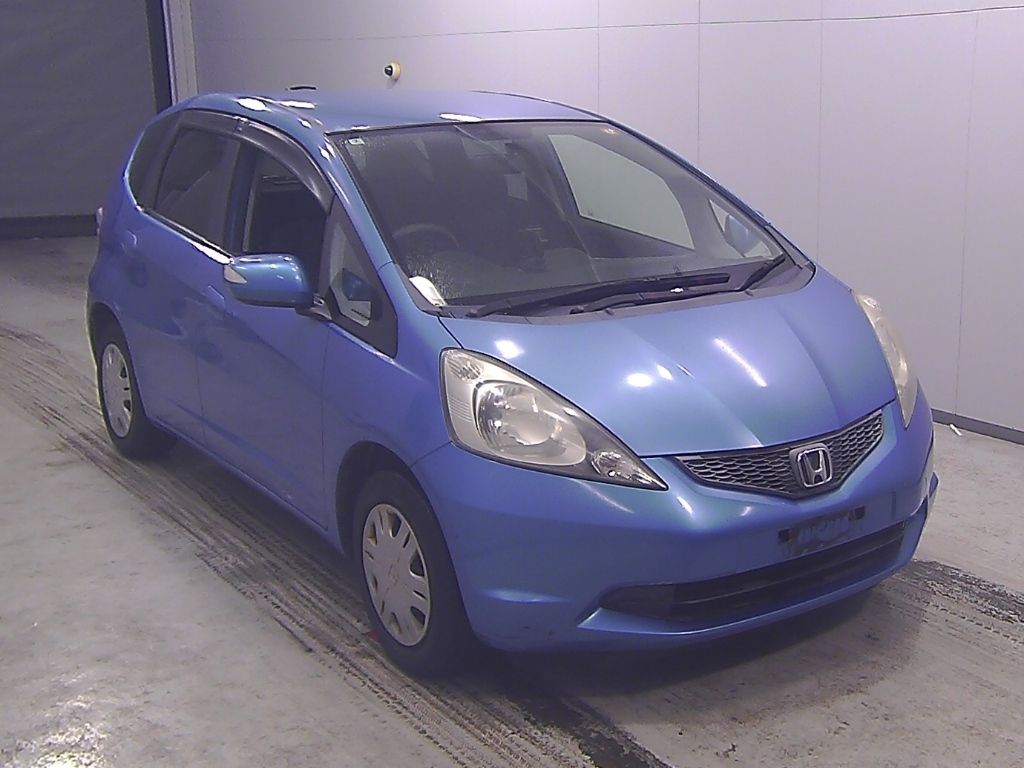HONDA FIT — фото