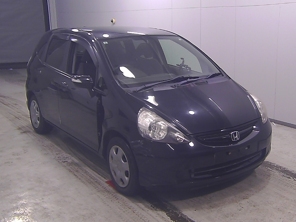 HONDA FIT — фото