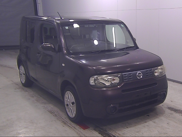 NISSAN CUBE — фото