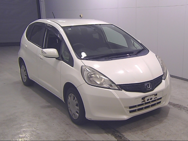 HONDA FIT — фото