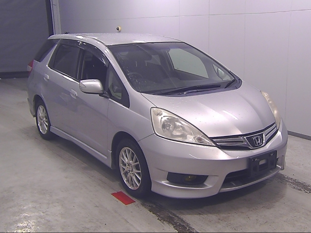 HONDA FIT SHUTTLE