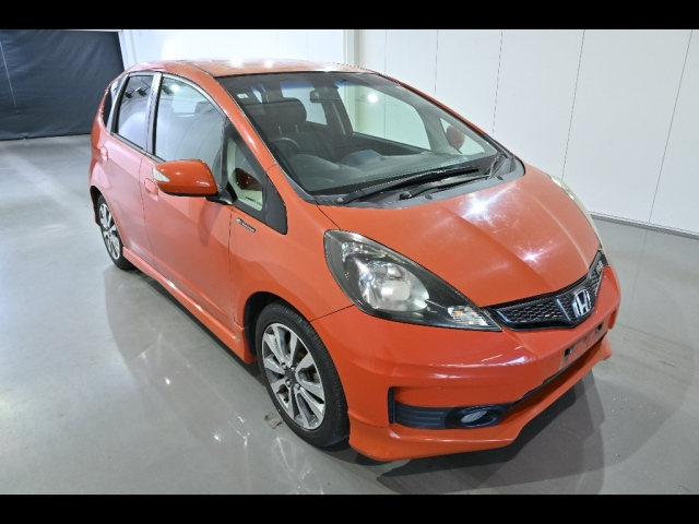 HONDA FIT — фото