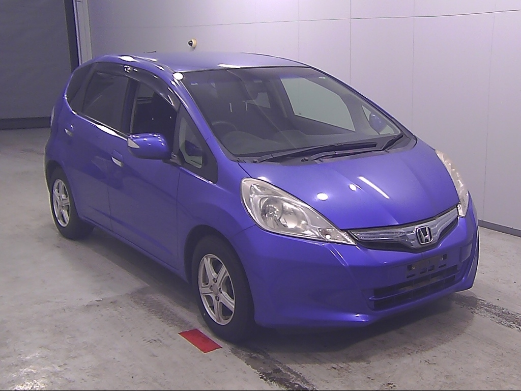 HONDA FIT — фото