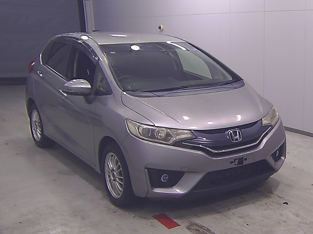 HONDA FIT — фото