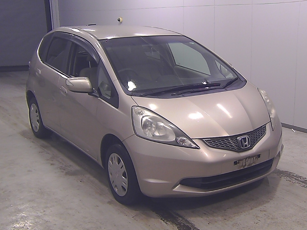 HONDA FIT — фото