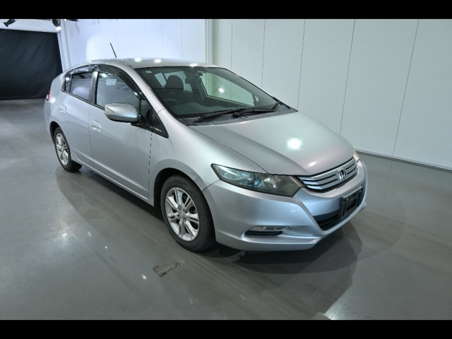 HONDA INSIGHT — фото