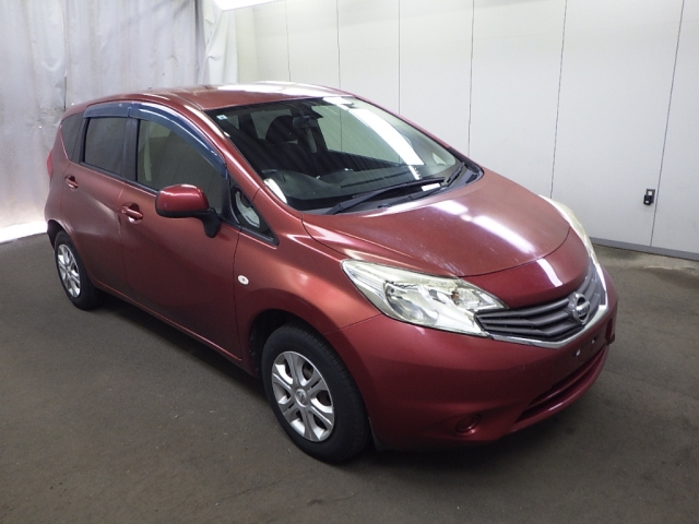 NISSAN NOTE — фото