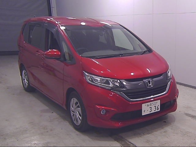 HONDA FREED — фото