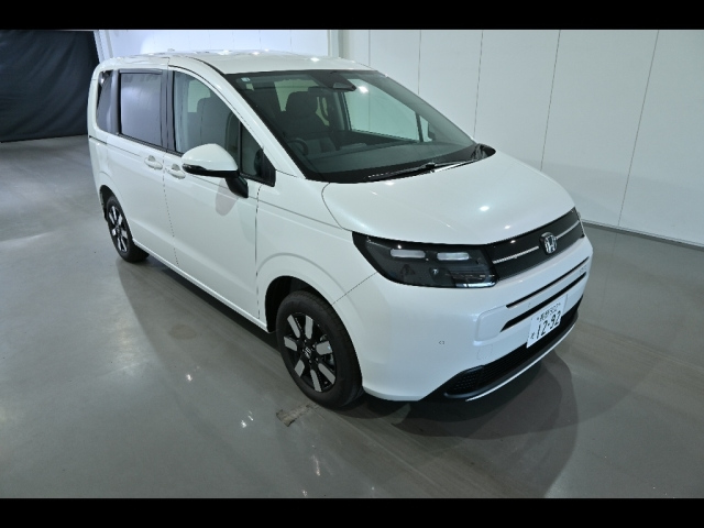 HONDA FREED — фото