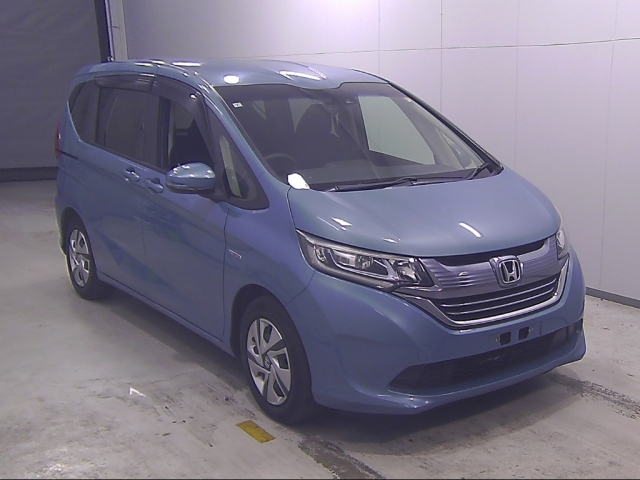 HONDA FREED — фото