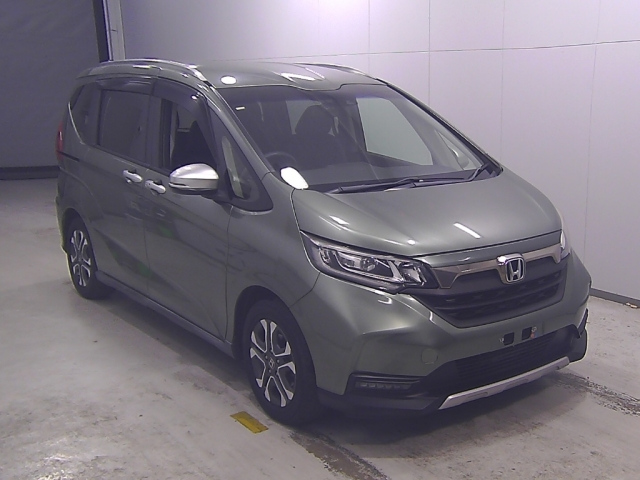 HONDA FREED — фото