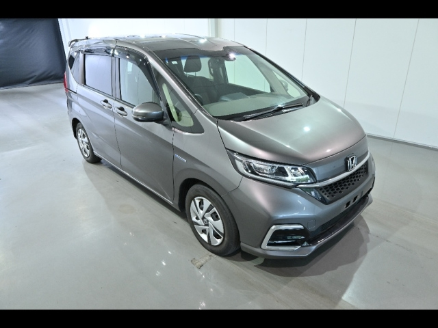 HONDA FREED — фото