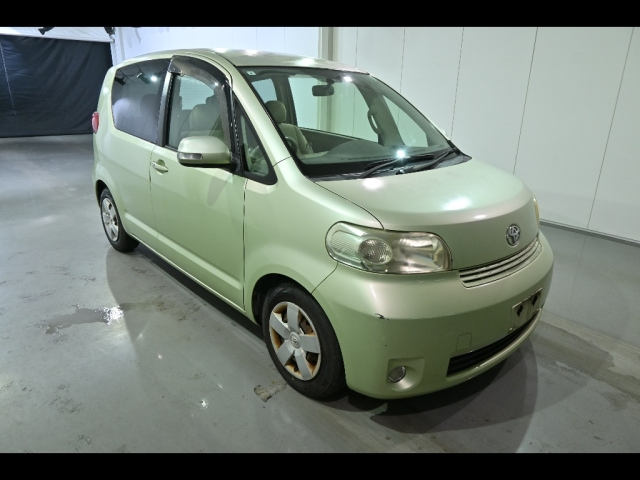 TOYOTA PORTE — фото