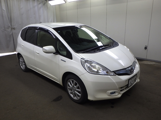 HONDA FIT — фото