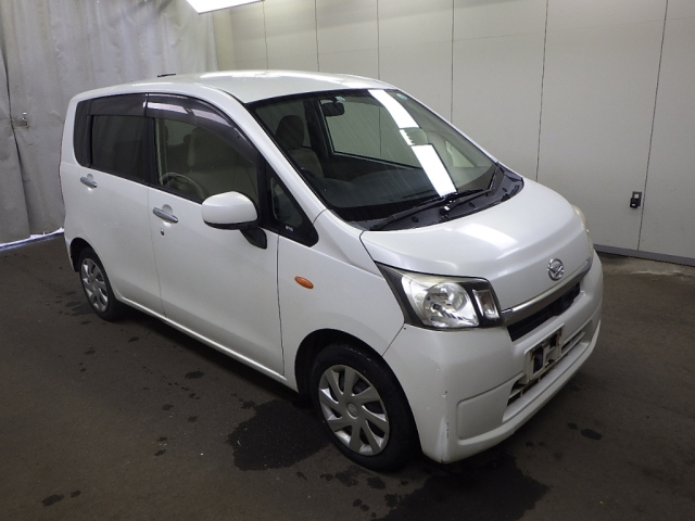 DAIHATSU MOVE — фото