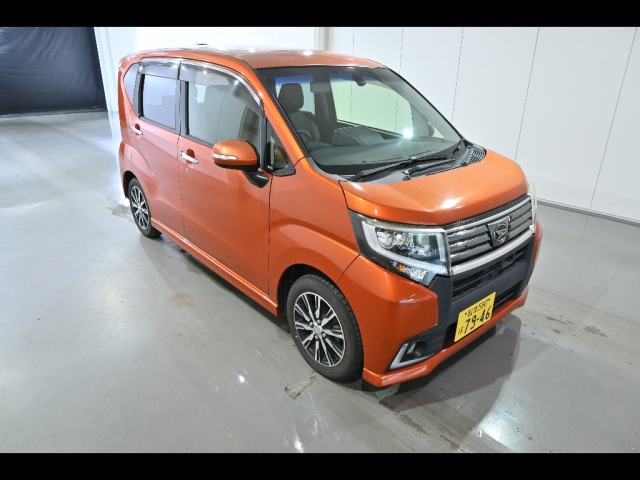 DAIHATSU MOVE — фото
