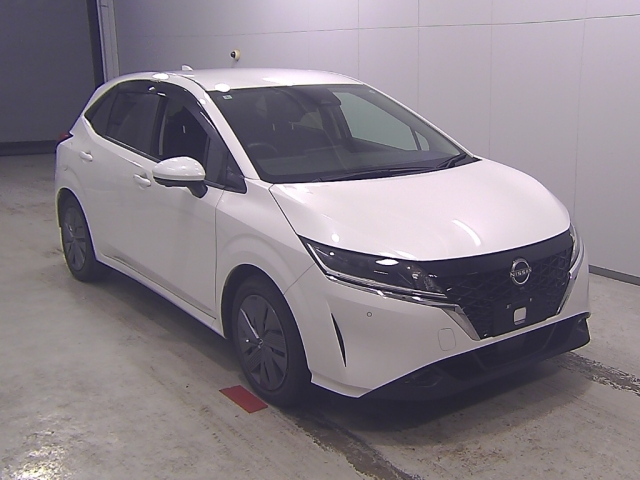 NISSAN NOTE — фото