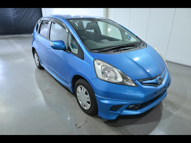 HONDA FIT — фото