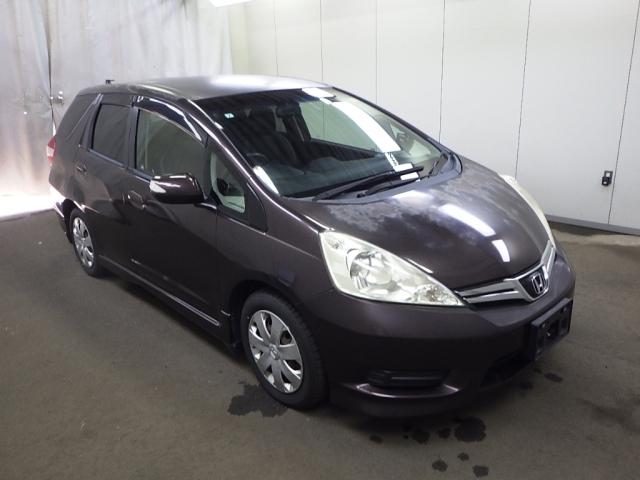 HONDA FIT — фото