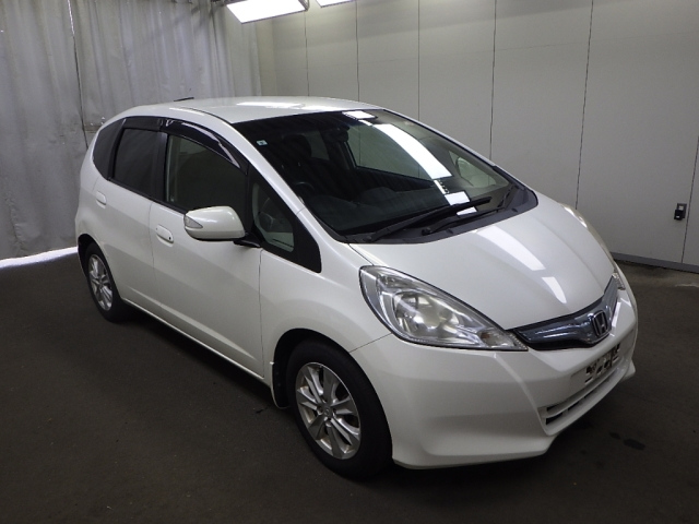 HONDA FIT — фото
