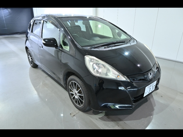 HONDA FIT — фото