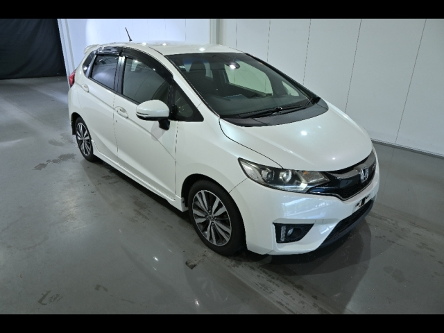 HONDA FIT — фото