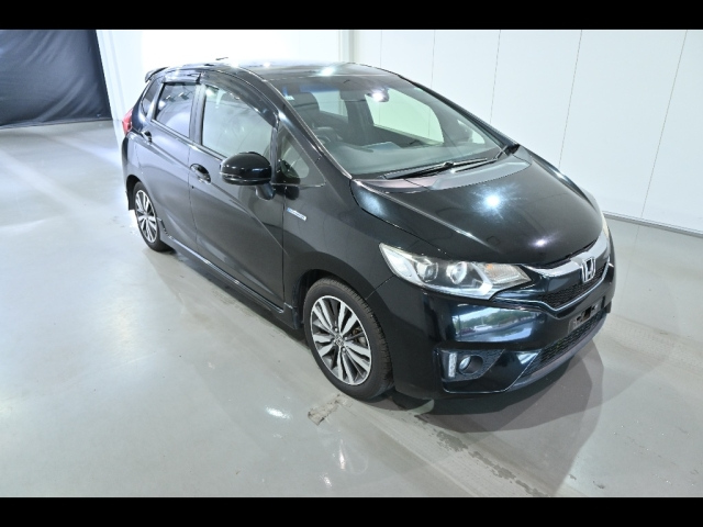 HONDA FIT — фото