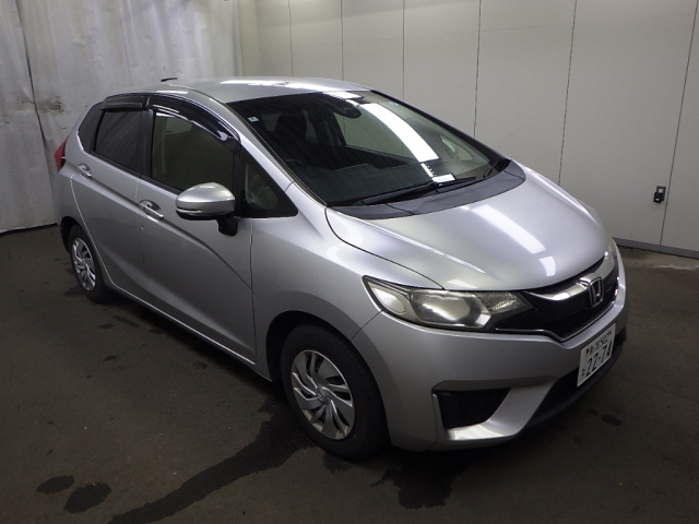 HONDA FIT — фото