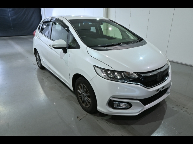 HONDA FIT — фото