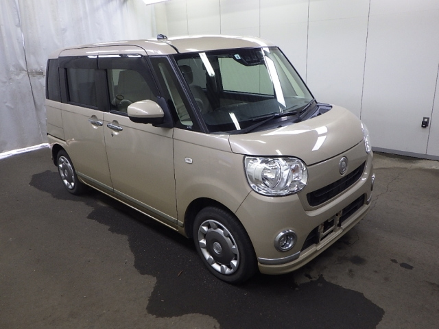 DAIHATSU MOVE — фото