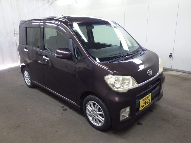 DAIHATSU TANTO — фото