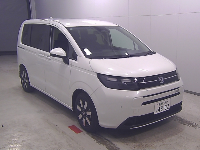 HONDA FREED — фото