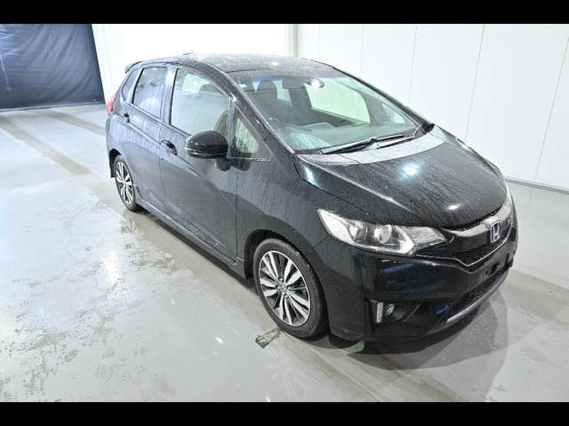 HONDA FIT — фото