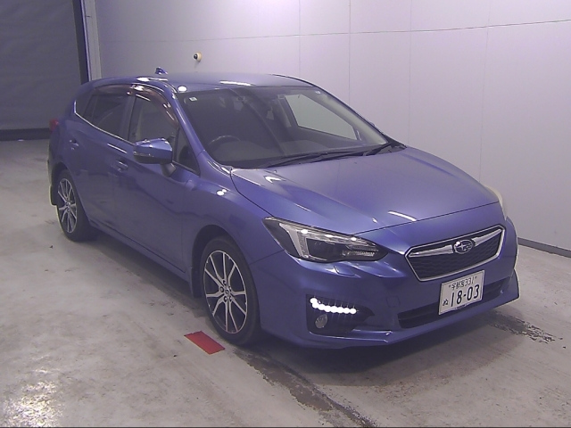 SUBARU IMPREZA — фото