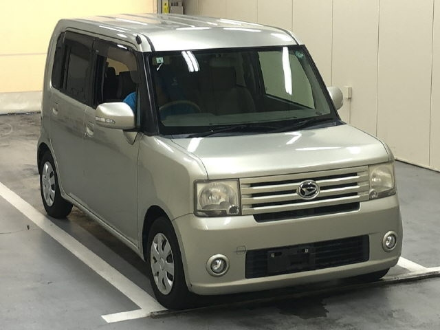 DAIHATSU MOVE — фото