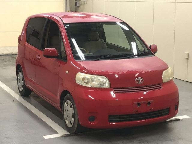 TOYOTA PORTE — фото