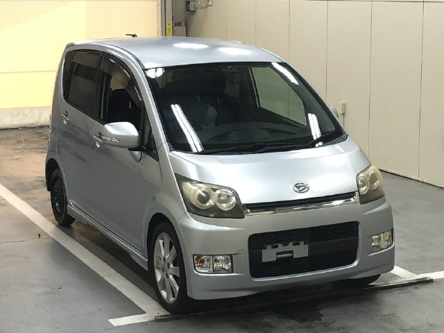 DAIHATSU MOVE — фото